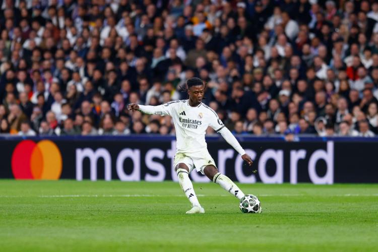 卡马文加再, 月将是关键 卡马文加再, 月将是关键