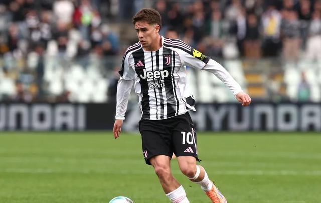 未来之战中, 他在接受土 未来之战中, 他在接受土